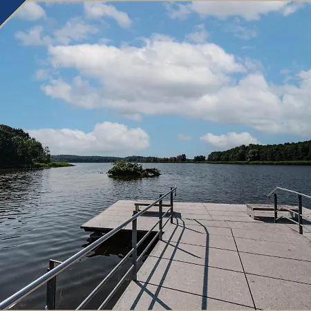 Am Waldesrand Koelpinsee Souterraine Apartamento *
